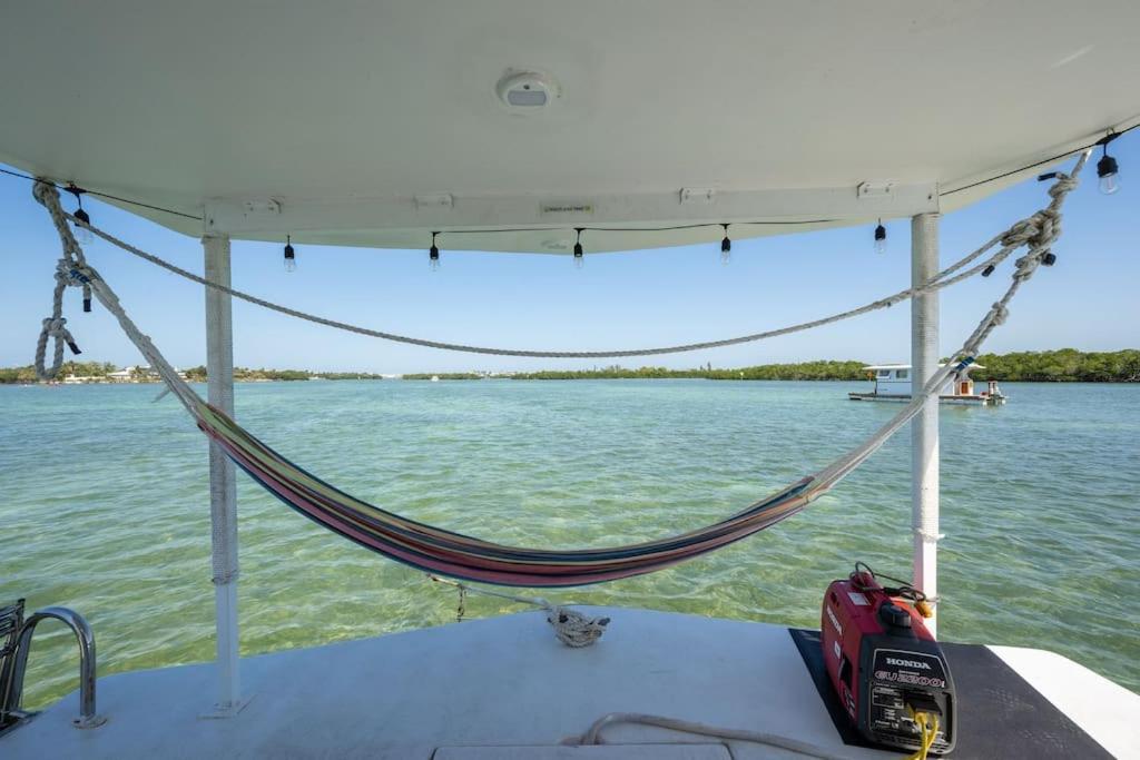 Hotel Beautiful Houseboat In Key West Exterior foto